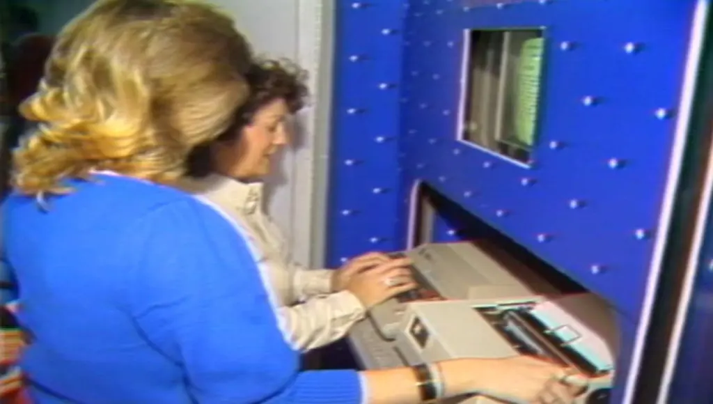 This $500K computer printed personalized gift lists in 1982