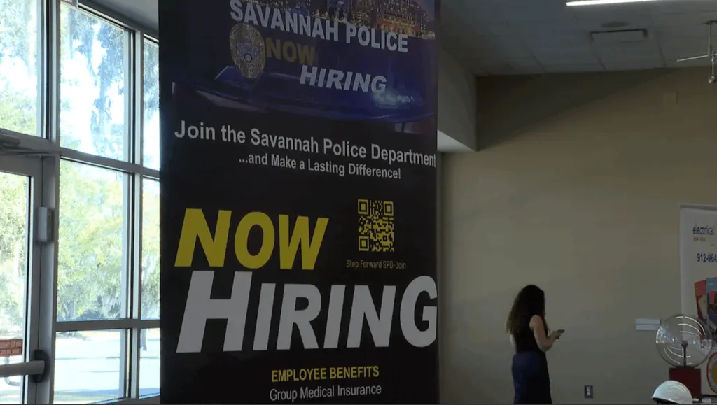 Career fair links employers, job seekers in Savannah on Saturday