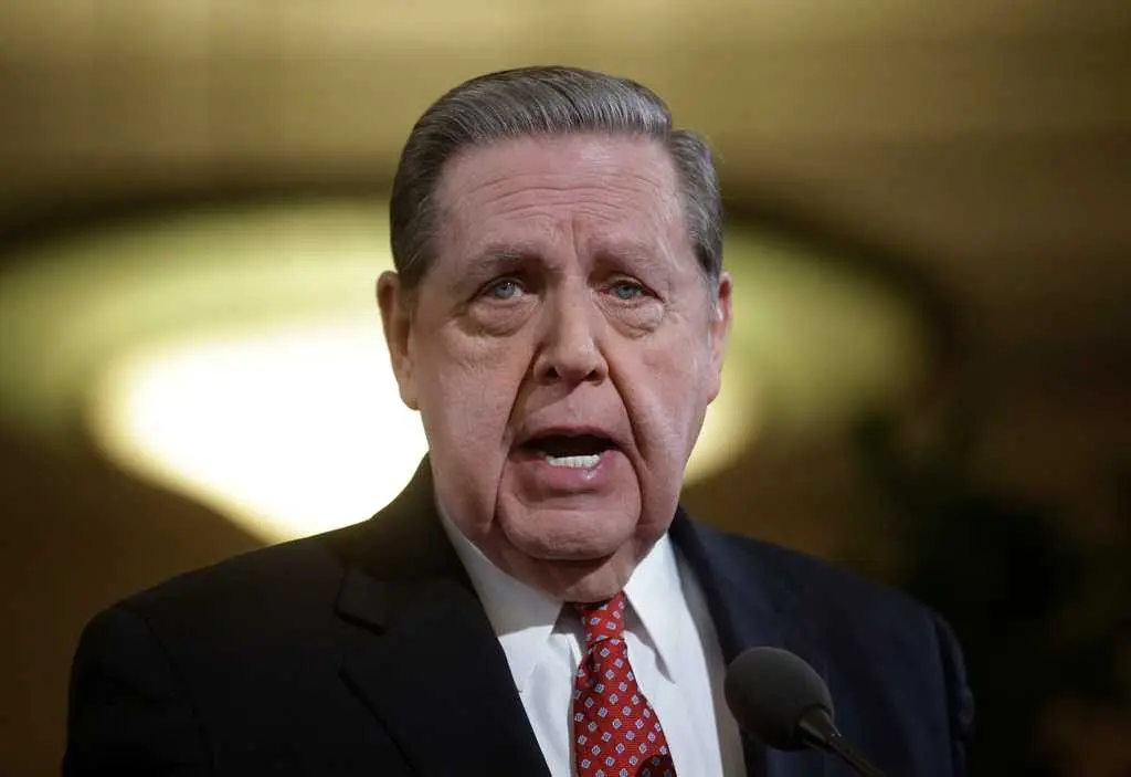 Jeffrey R. Holland, next in line to lead Church of Jesus Christ of Latter-day Saints, dies at 85