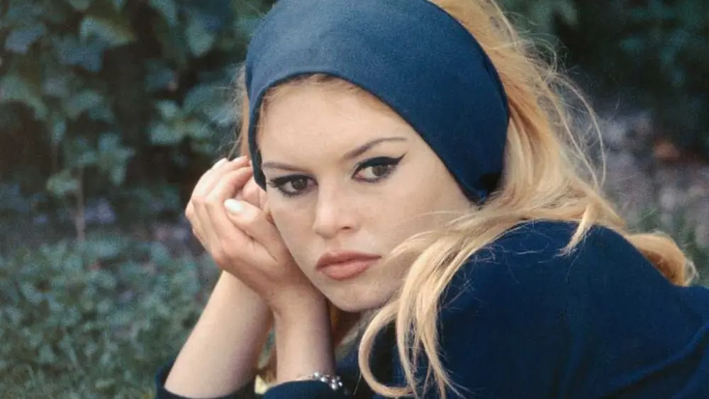 Brigitte Bardot, 1960s sex symbol turned animal rights activist, dies at 91