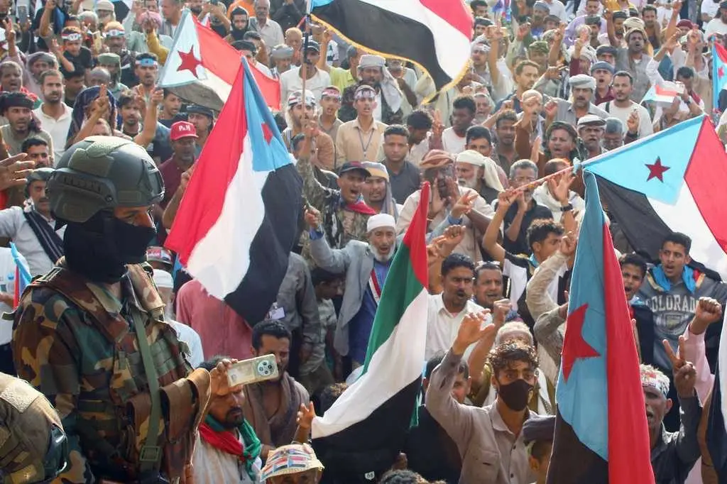 Yemen’s separatists announce a constitution for an independent south