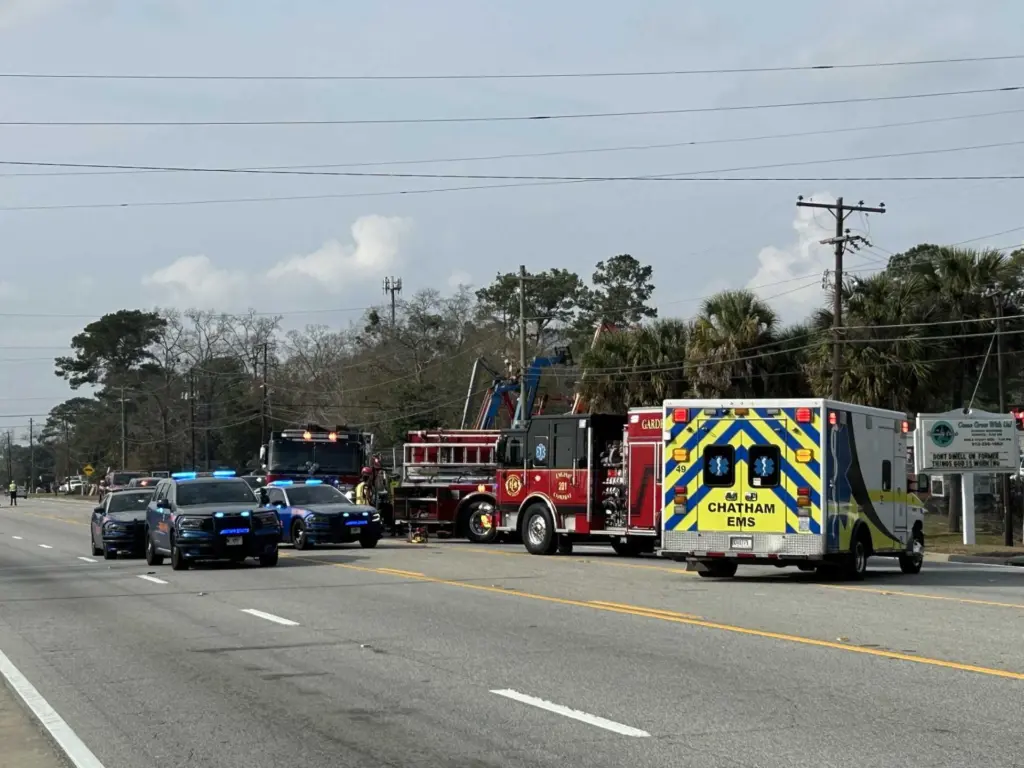 Deadly crash shuts down traffic along Highway 80 in Garden City