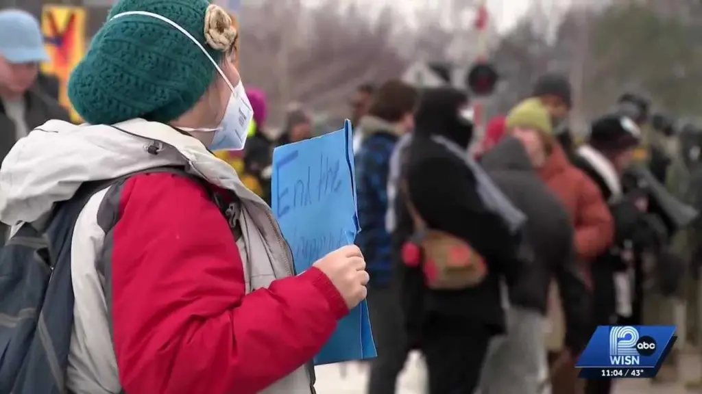 41fdcf44-1063-4eea-a0c9-a1aa825347ab