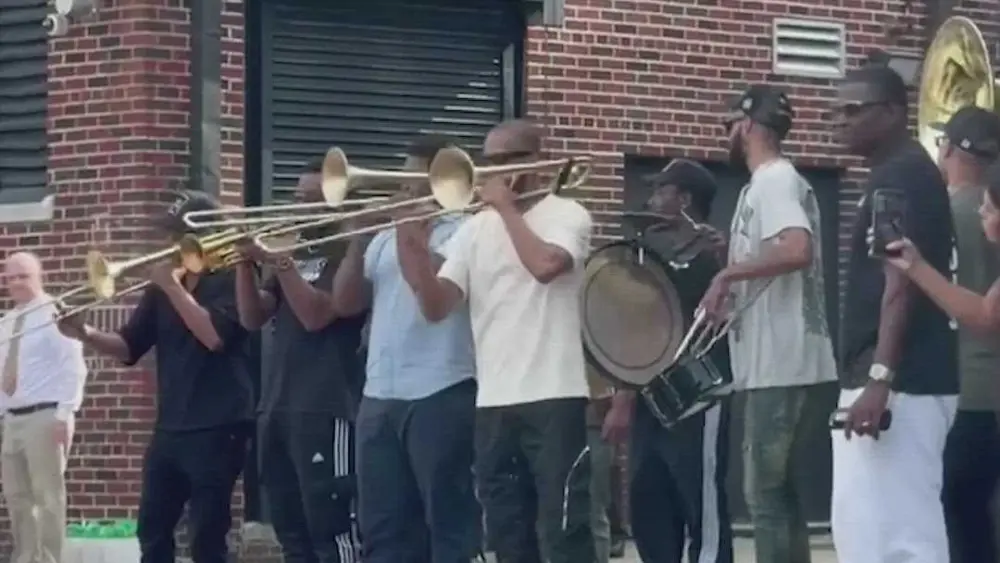 thumb_1080x1920-0000001