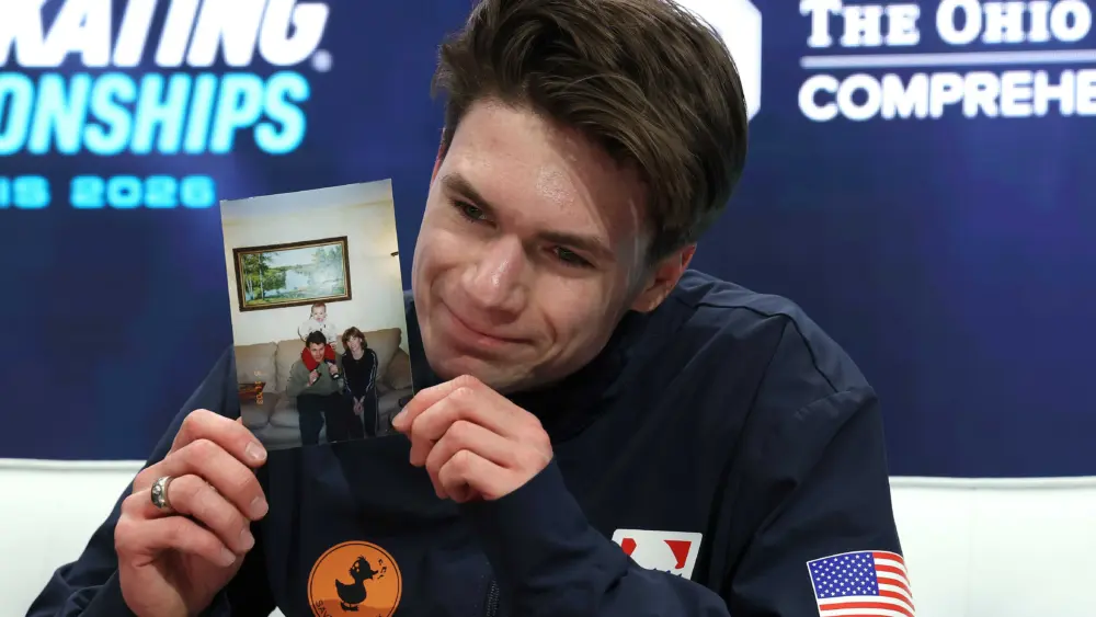 Maxim Naumov triumphs over tragedy, making Olympic team after his parents died in DC plane crash