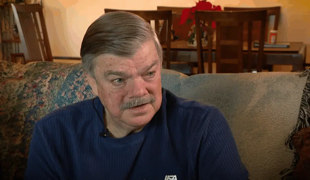 Hockey dad credits 'end-of-life care' with saving his life