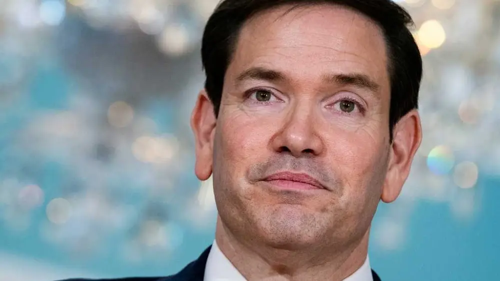 US suspending immigrant visa processing from 75 countries over public assistance