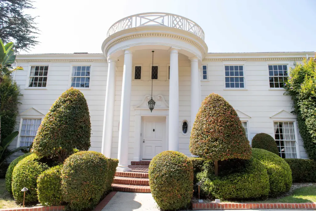 eaa635fd-a0bf-41da-aba7-7ab114360bad