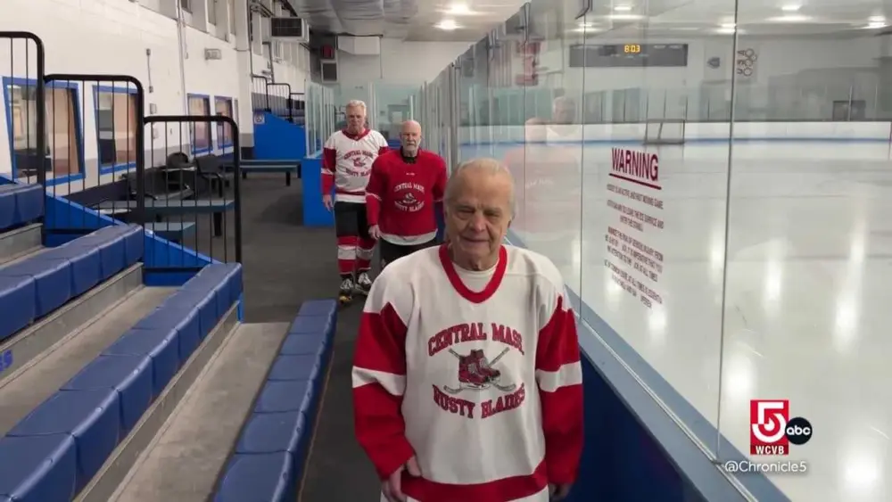 News We Love: At nearly 90, he’s still lacing up for hockey