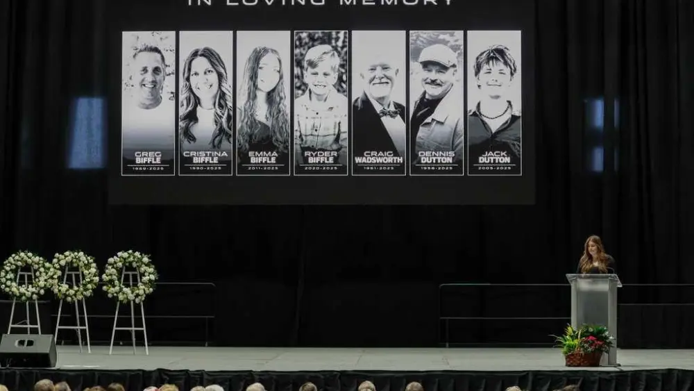 Ceremony remembers NASCAR's Greg Biffle, 6 others killed in plane crash