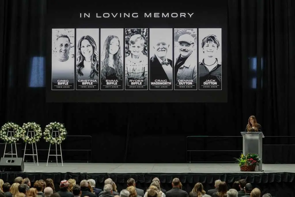 Ceremony remembers NASCAR's Greg Biffle, 6 others killed in plane crash