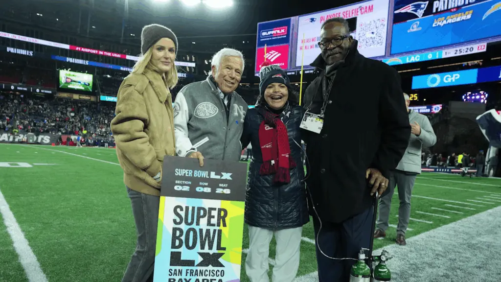 NICU nurse gifted Patriots playoff, Super Bowl tickets amid cancer battle
