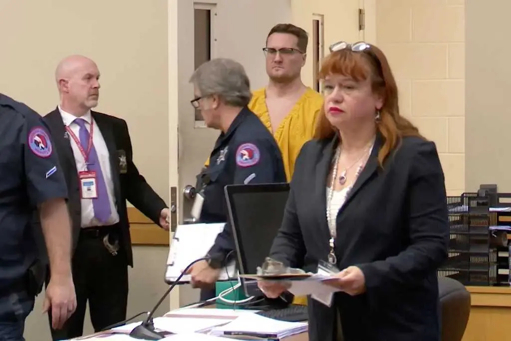 Illinois surgeon charged in Ohio couple's killings is due in court