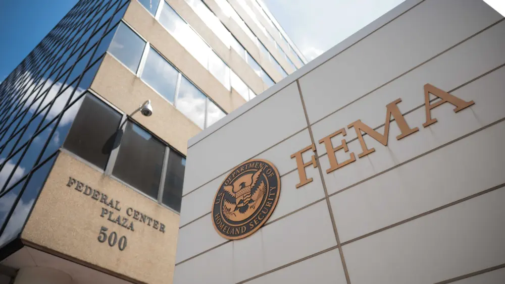 Federal government mobilizes resources, support ahead of monster winter storm