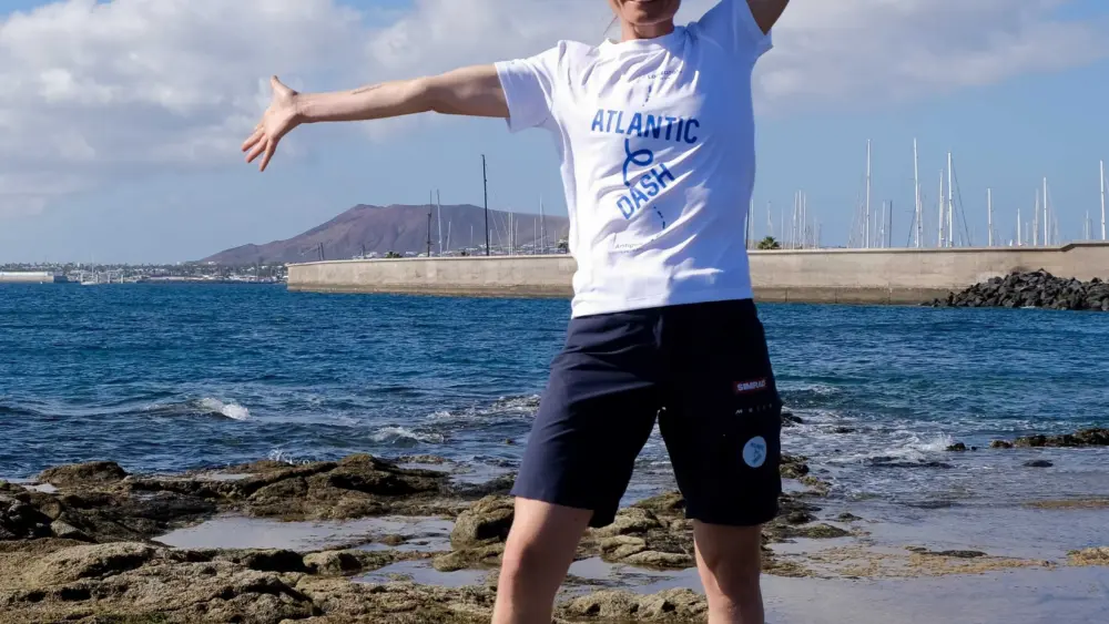 Woman prepares to row 3,200 miles across the Atlantic Ocean