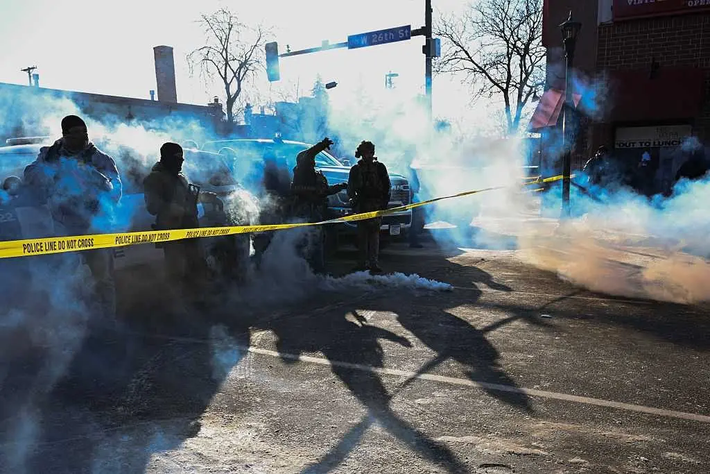 Man shot by federal immigration officers in Minneapolis has died, hospital record shows