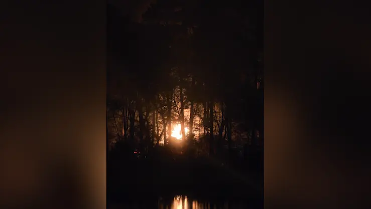 Crews respond to structure fire on Lady's Island