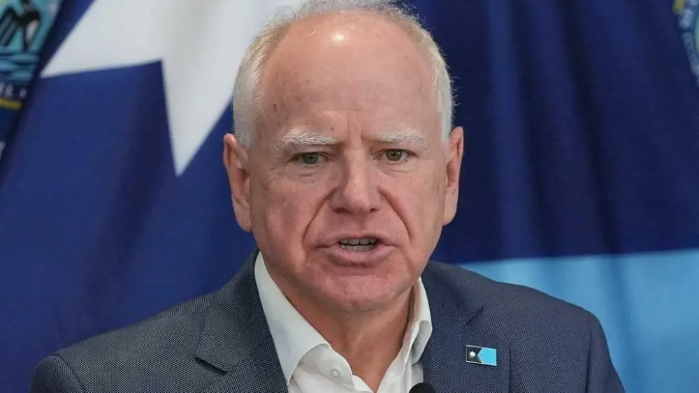 President Trump, Walz hold ‘productive’ call after fatal Minnesota shooting