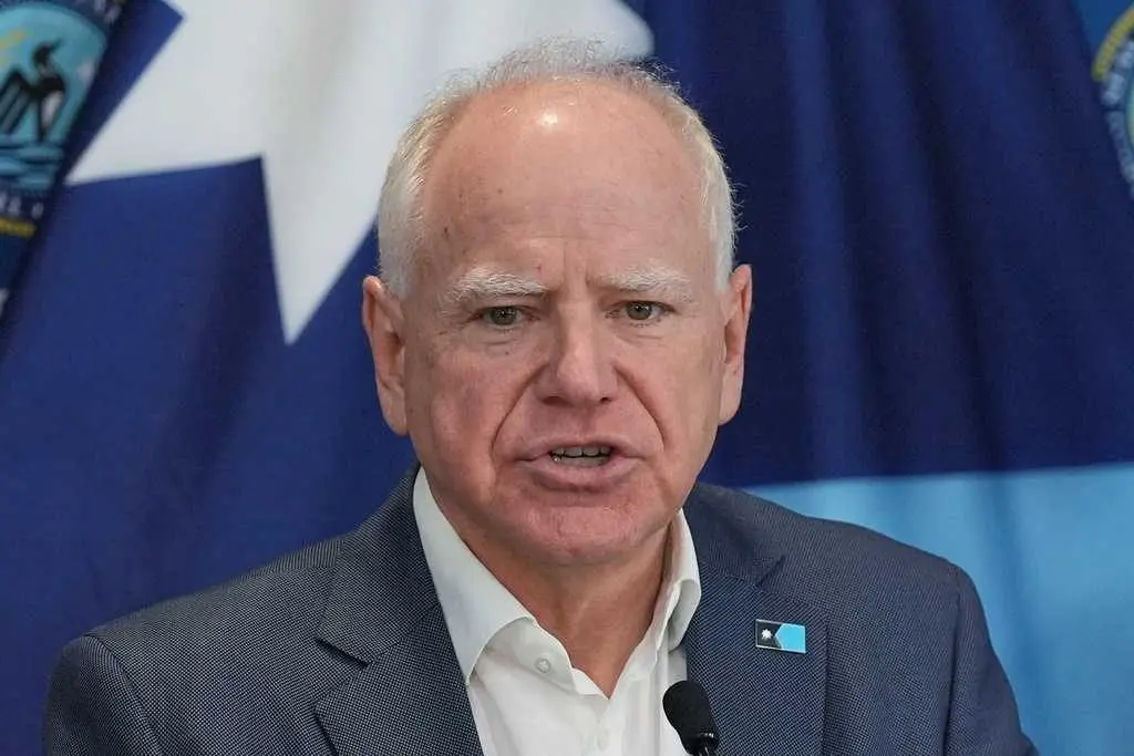 President Trump, Walz hold ‘productive’ call after fatal Minnesota shooting