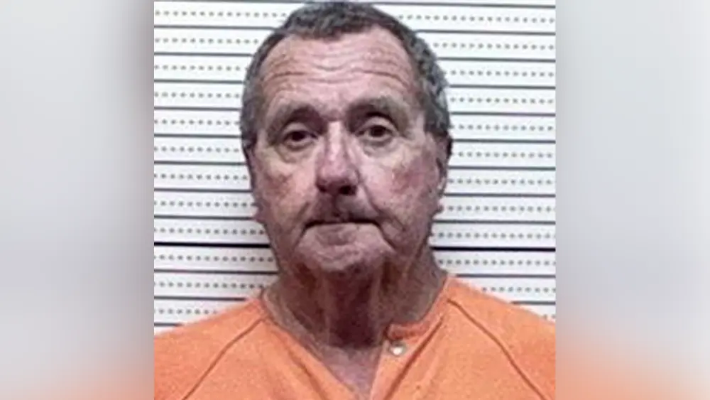 Glennville fire chief arrested by the GBI on charges of child molestation