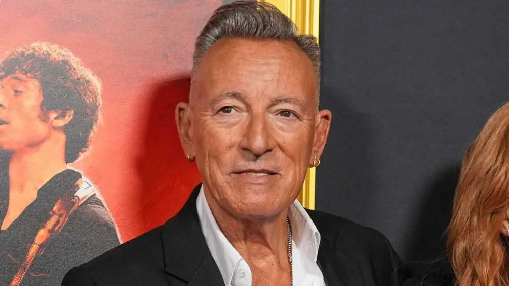 Bruce Springsteen sings out against Trump in 'Streets of Minneapolis'