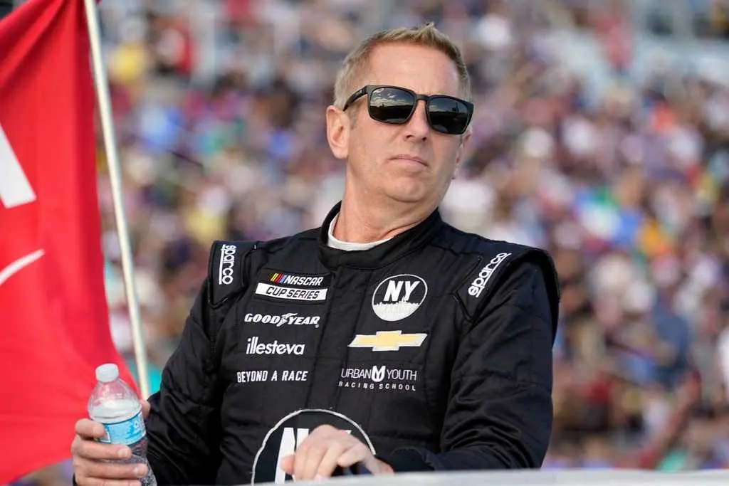 NASCAR's Greg Biffle wasn't flying his jet before crash that killed him and 6 others