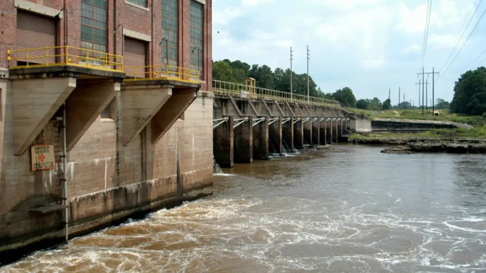 Georgia city warns against drinking tap water after airport fuel spill