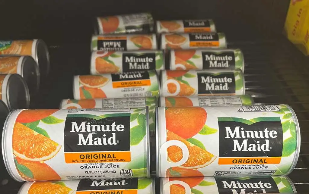 Minute Maid halts sale of frozen canned juices