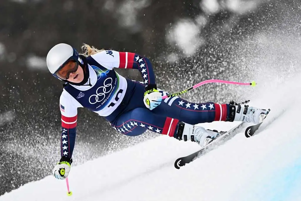 How Lindsey Vonn can compete with a ruptured ACL