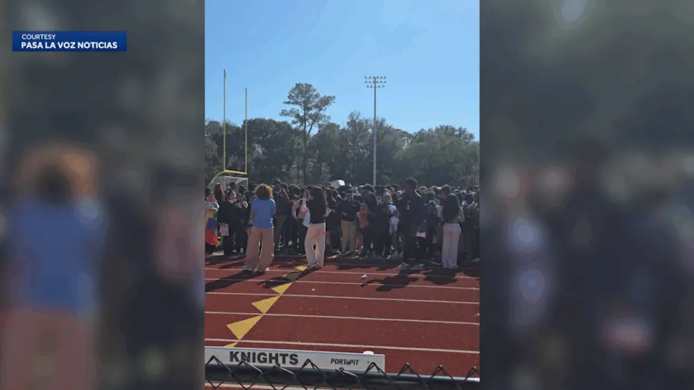 Video shows students walking out of Windsor Forrest High in Savannah protesting ICE