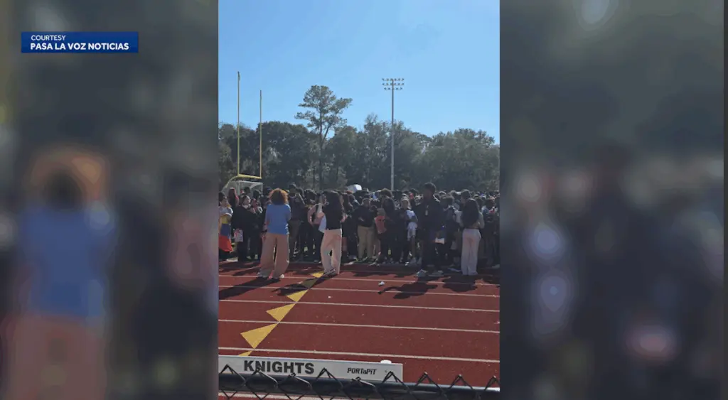 Video shows students walking out of Windsor Forrest High in Savannah protesting ICE