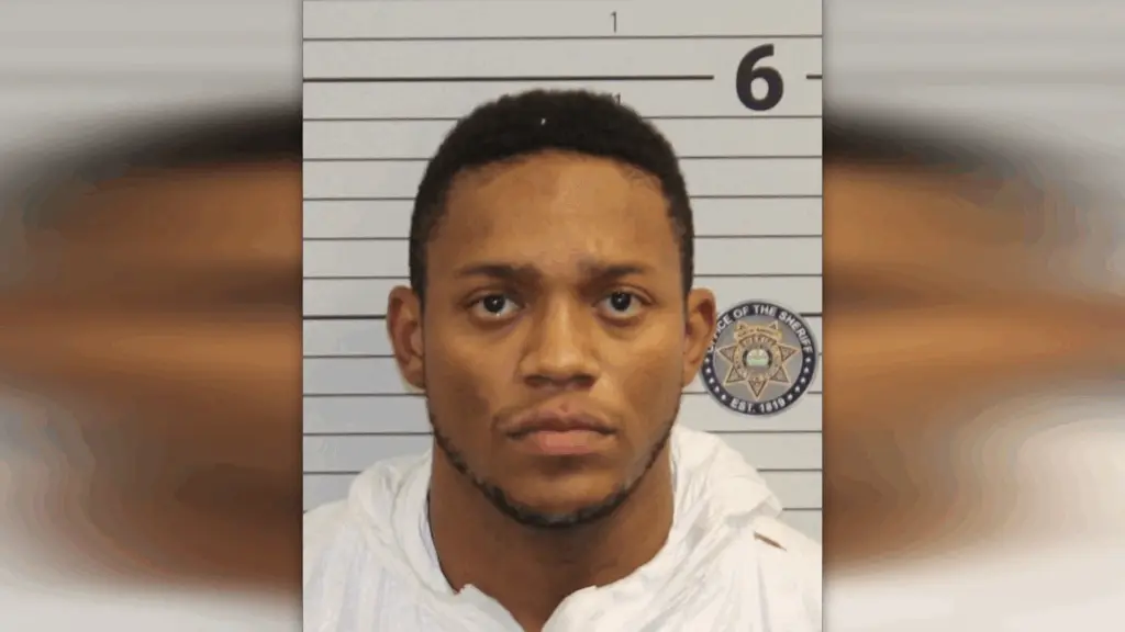 Former NFL player Darron Lee accused of killing girlfriend