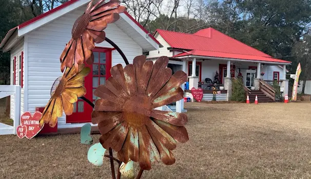 Family, flowers and bringing new life to a former funeral home in Rincon