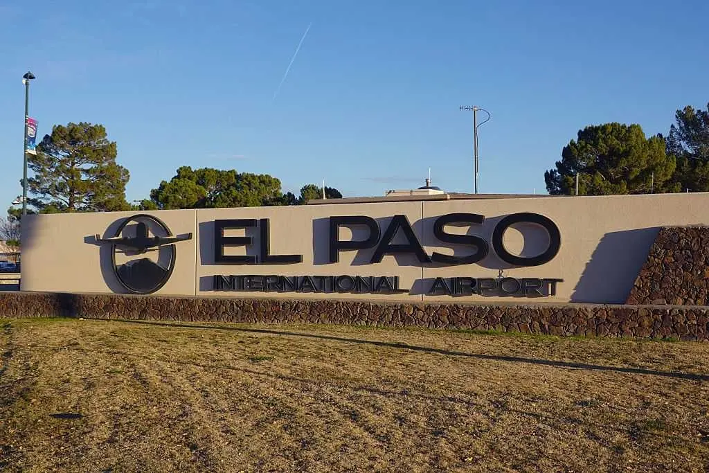 FAA closes El Paso airspace for 10 days over 'special security reasons'
