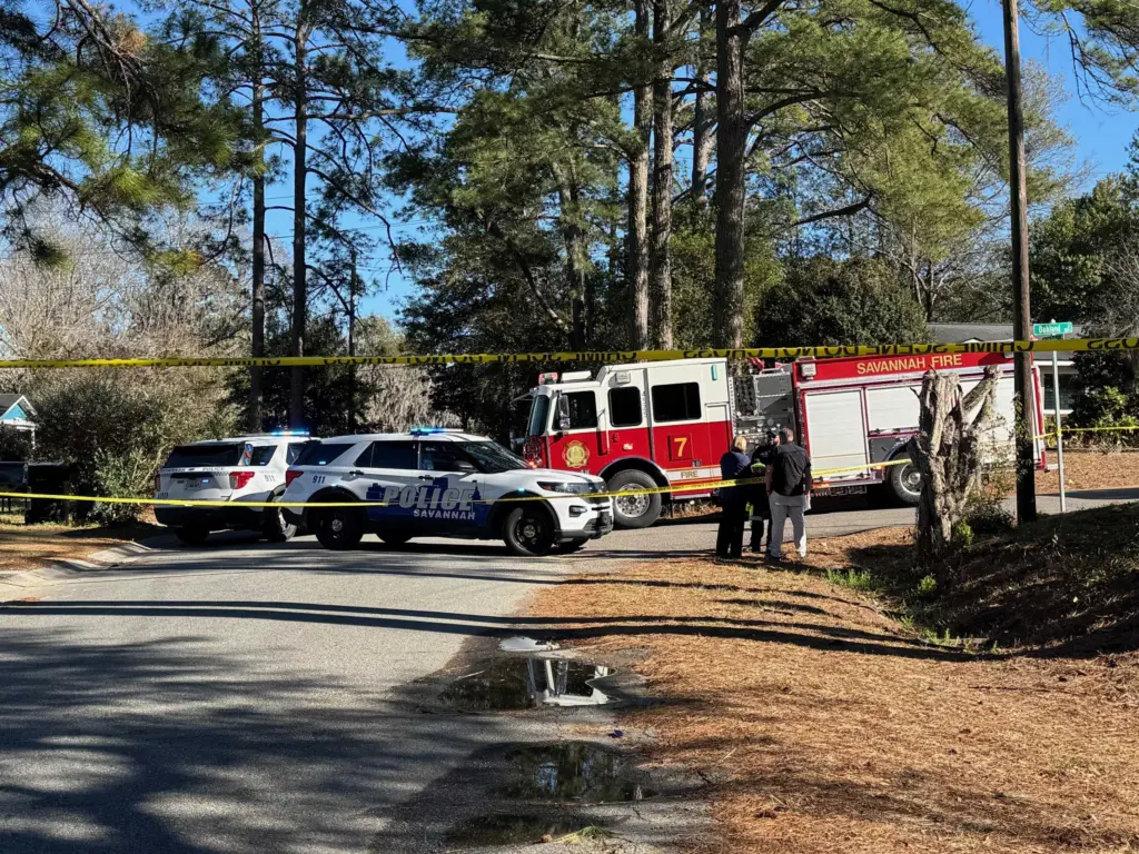 Heavy police presence after reported shooting in Savannah; nearby schools on lockdown