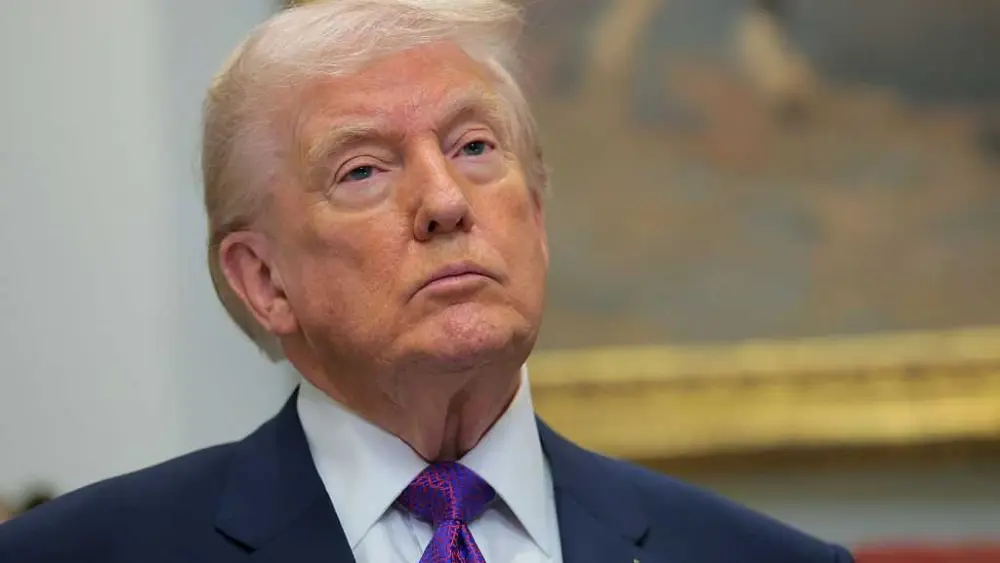 President Trump pardons 5 former NFL players for crimes ranging from perjury to drug trafficking