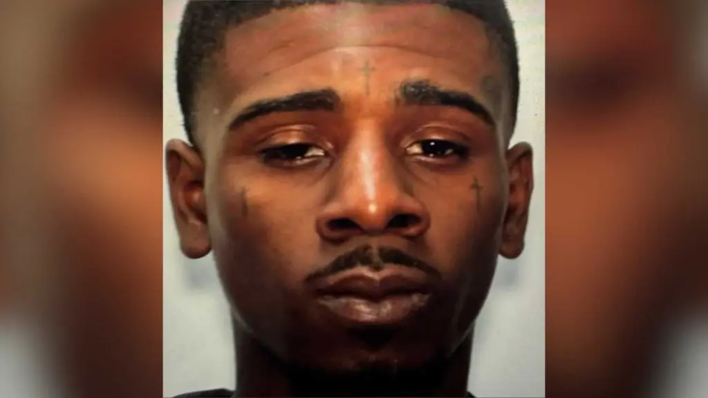 Savannah police searching for detainee who escaped from custody