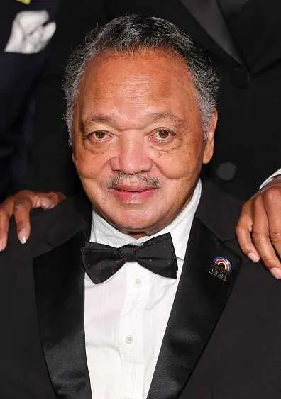 Civil rights leader Jesse Jackson dies at 84