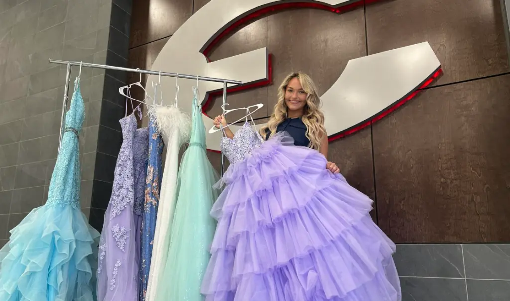 Effingham County High School senior opens her closet with Prom passion project