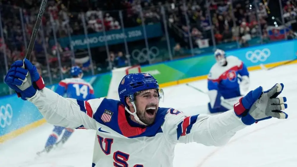 US men's hockey advances to gold medal game against Canada