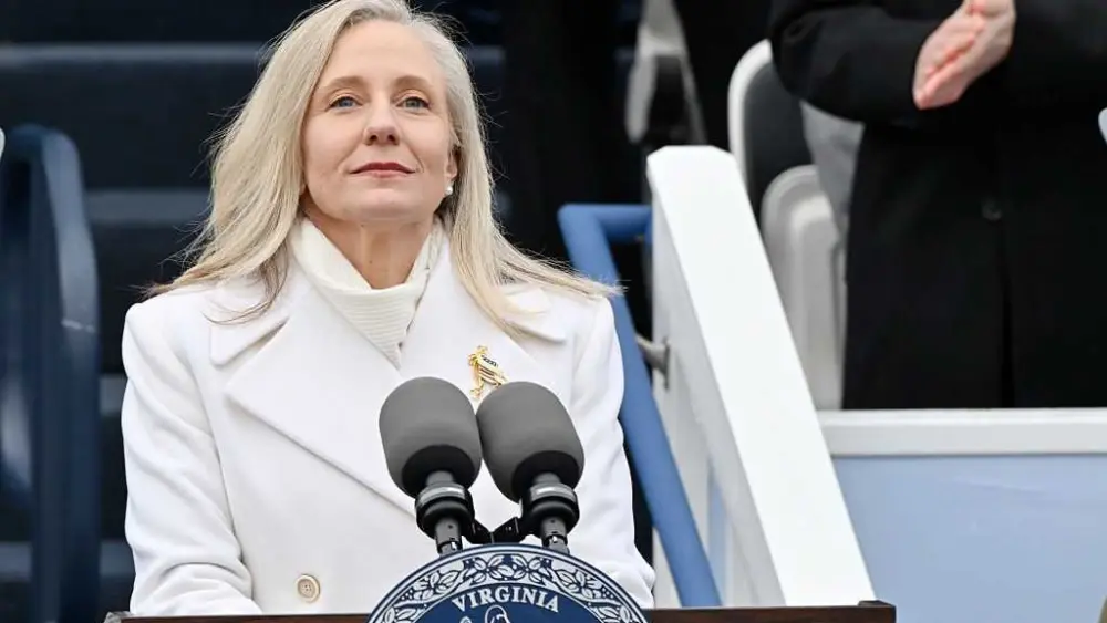 WATCH LIVE: Virginia Gov. Abigail Spanberger’s delivers Democratic State of the Union response