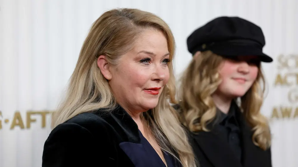 Christina Applegate says she largely stays in bed because of multiple sclerosis