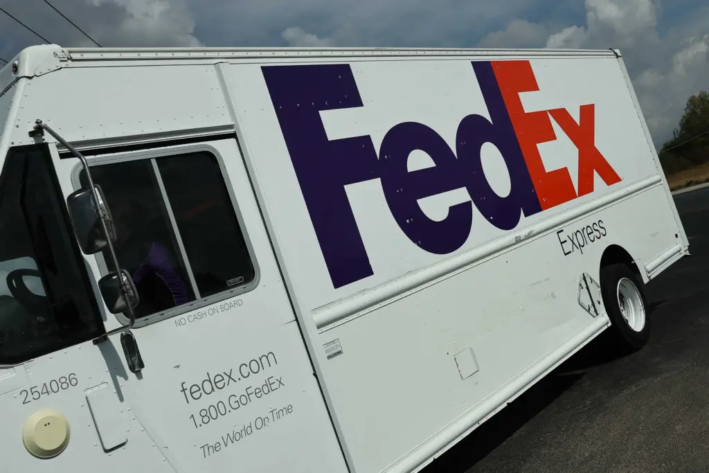 FedEx says it will return to customers any refunds it gets back from Trump's illegal tariffs