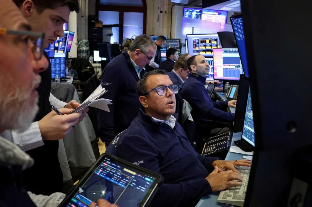 Dow drops as stocks sell off around the world and oil prices leap even higher on war worries