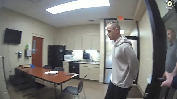 'Is she gone?' Video shows moments after former 'American Idol' contestant claimed someone killed his wife