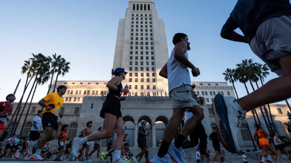 When is a marathon just 18 miles? LA Marathon offers finisher medal for fewer miles due to heat