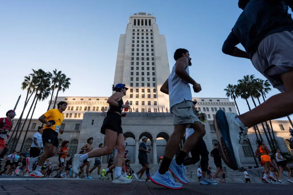 When is a marathon just 18 miles? LA Marathon offers finisher medal for fewer miles due to heat