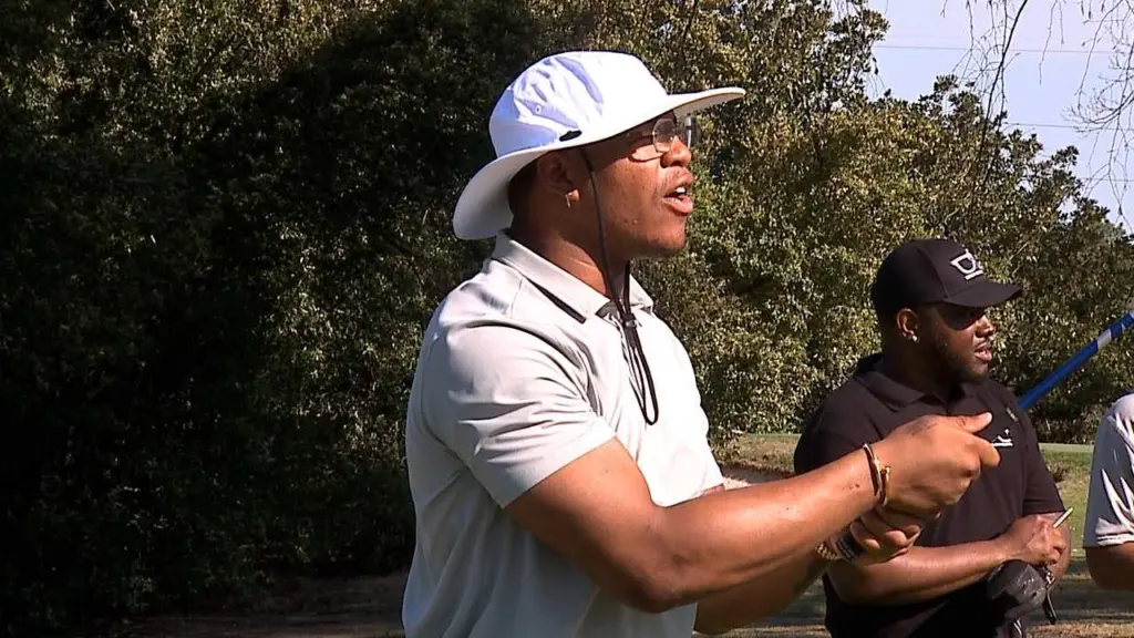 'Just trying to play a small part': Savannah NFL star gives back