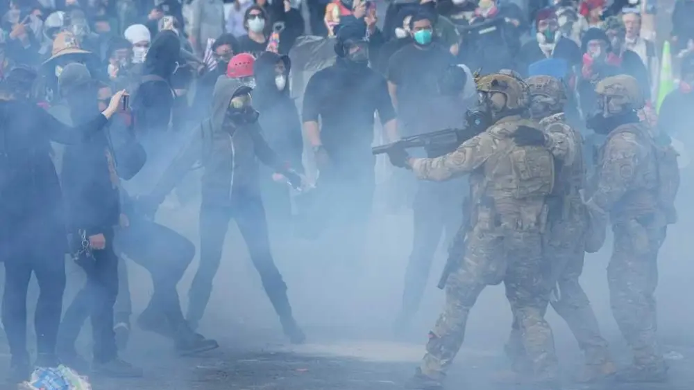 Judge in Oregon limits federal officers' tear gas use