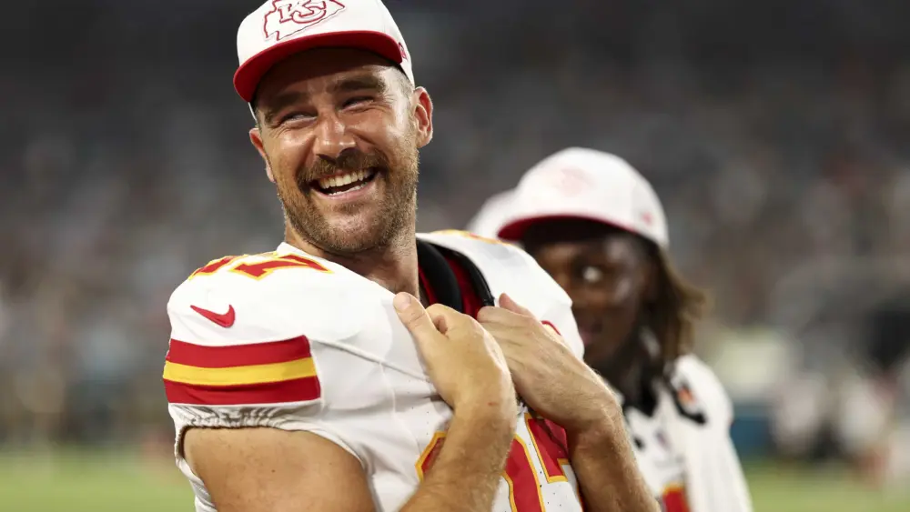 Wondering how much Travis Kelce’s new Chiefs contract is worth?